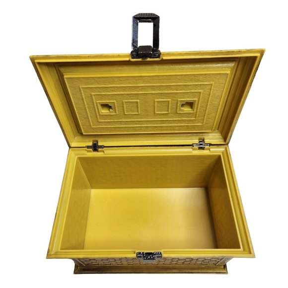 Lerner Plastic Basket Weave Plastic Hinged Sewing Storage Box Greenish Yellow - Picture 6 of 9